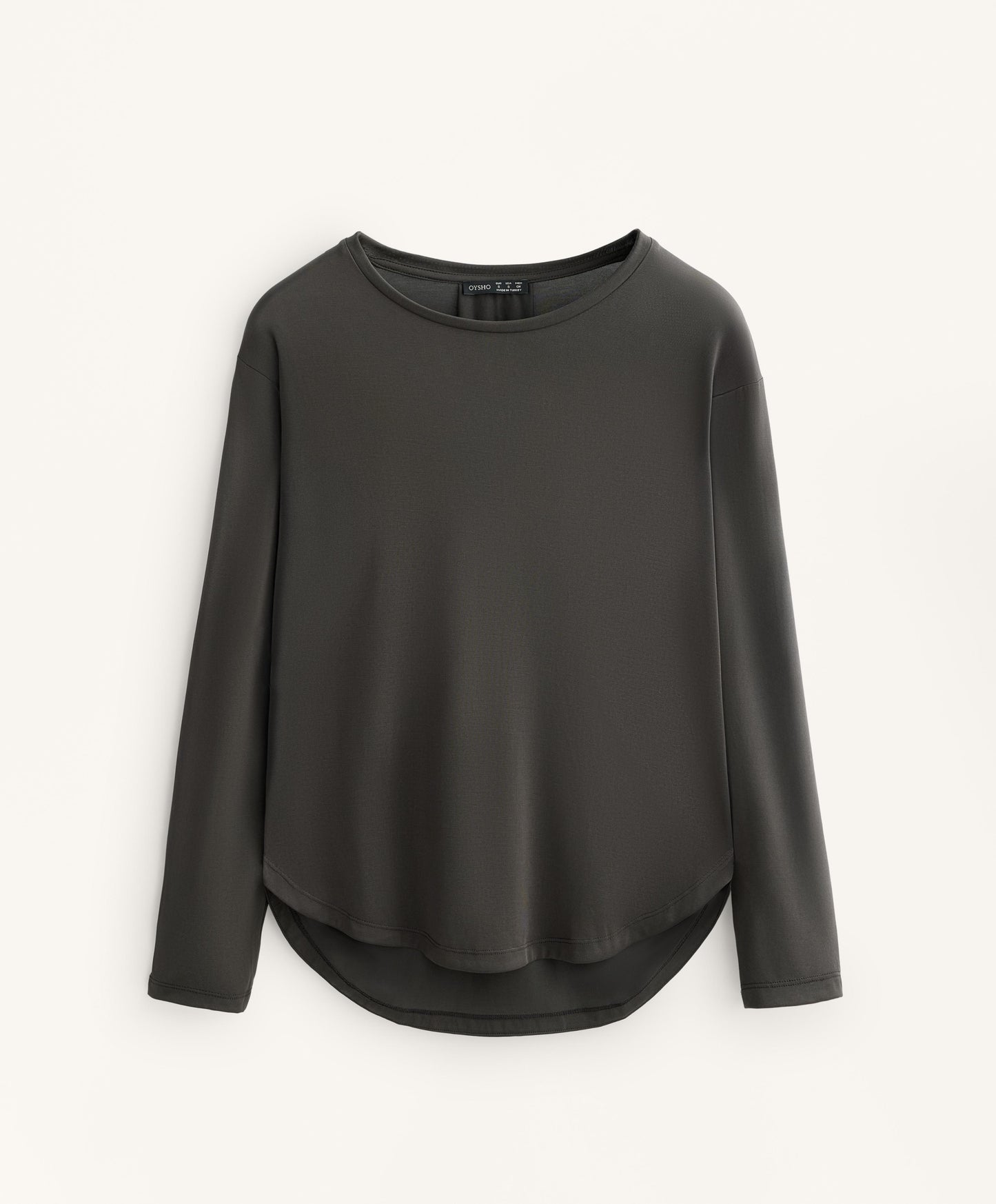 Long sleeve T-shirt with back pleat in a modal blend