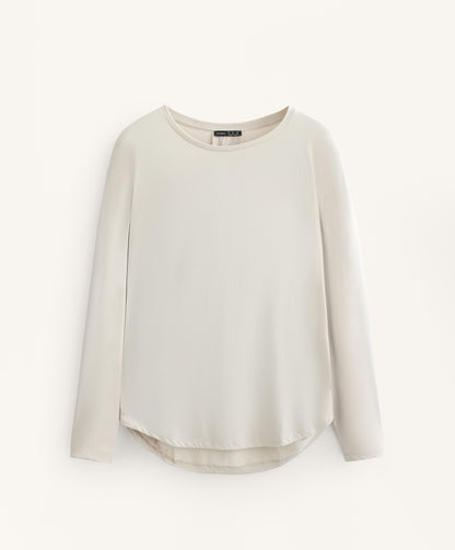 Long sleeve T-shirt with back pleat in a modal blend