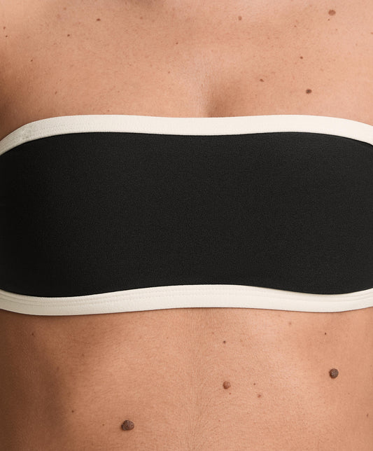 Bandeau bikini with contrast trim