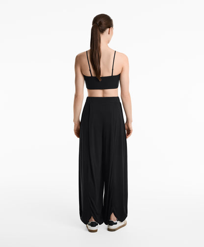 Modal blend bandeau top