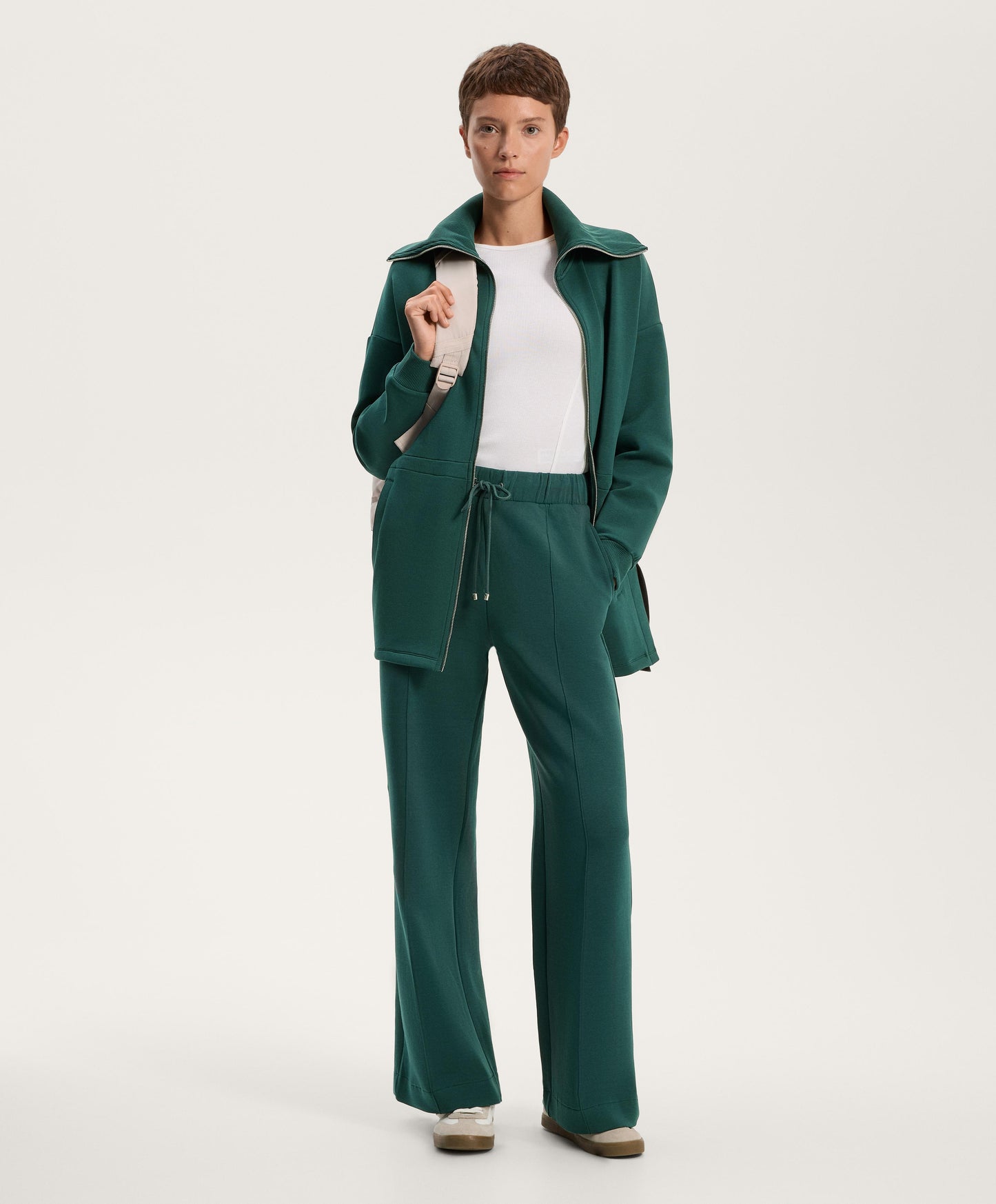 Relaxed cotton-blend seam trousers