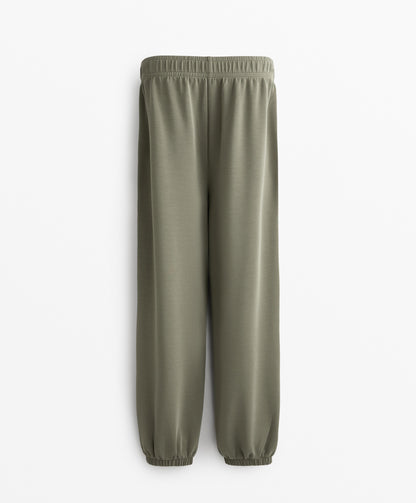 Joggers with modal