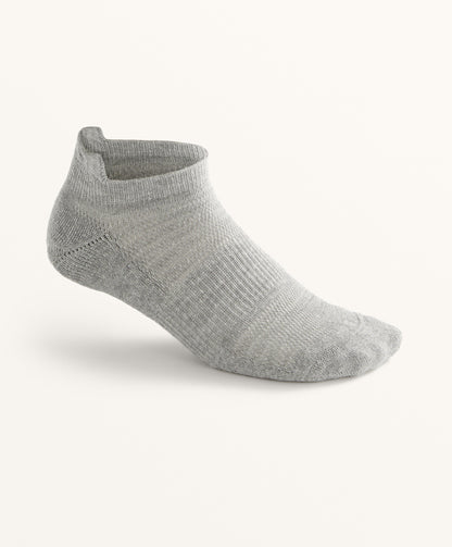 3 pairs of cotton blend sports sneaker socks with heel tab