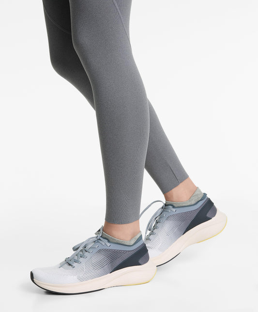 3 pairs of cotton blend sports sneaker socks with heel tab