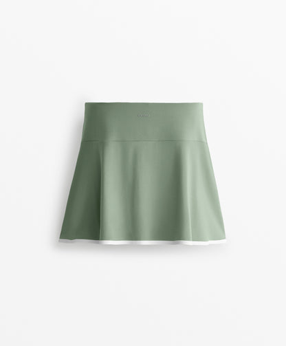 Piping skirt
