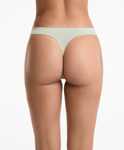 5 seamless soft touch thongs