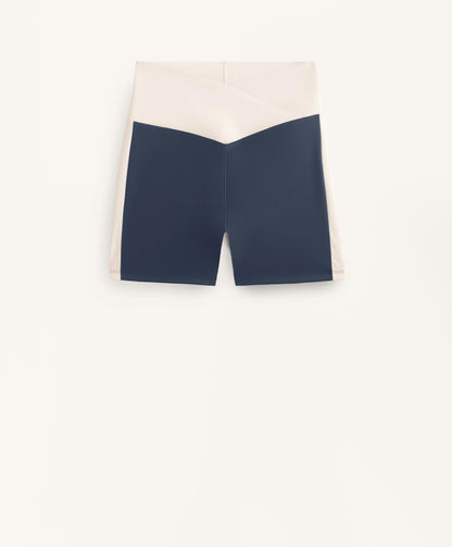 Perfect-adapt high-rise V-waist 10cm hot pant leggings