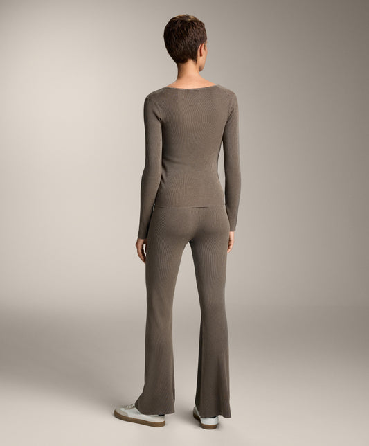 Button round neck T-shirt