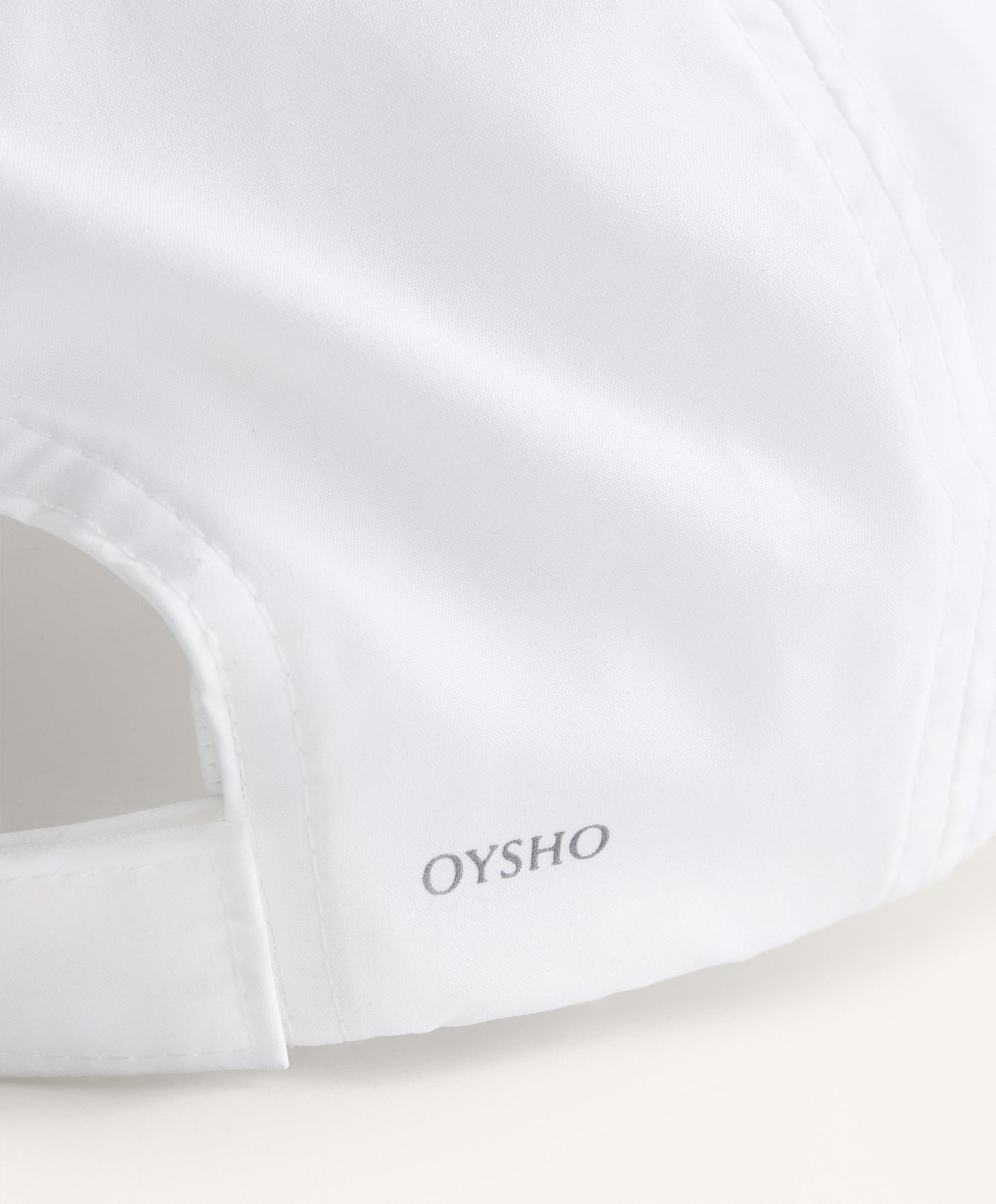 Logo sports cap