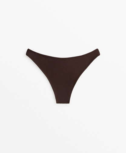 U-cut medium coverage bikini bottoms