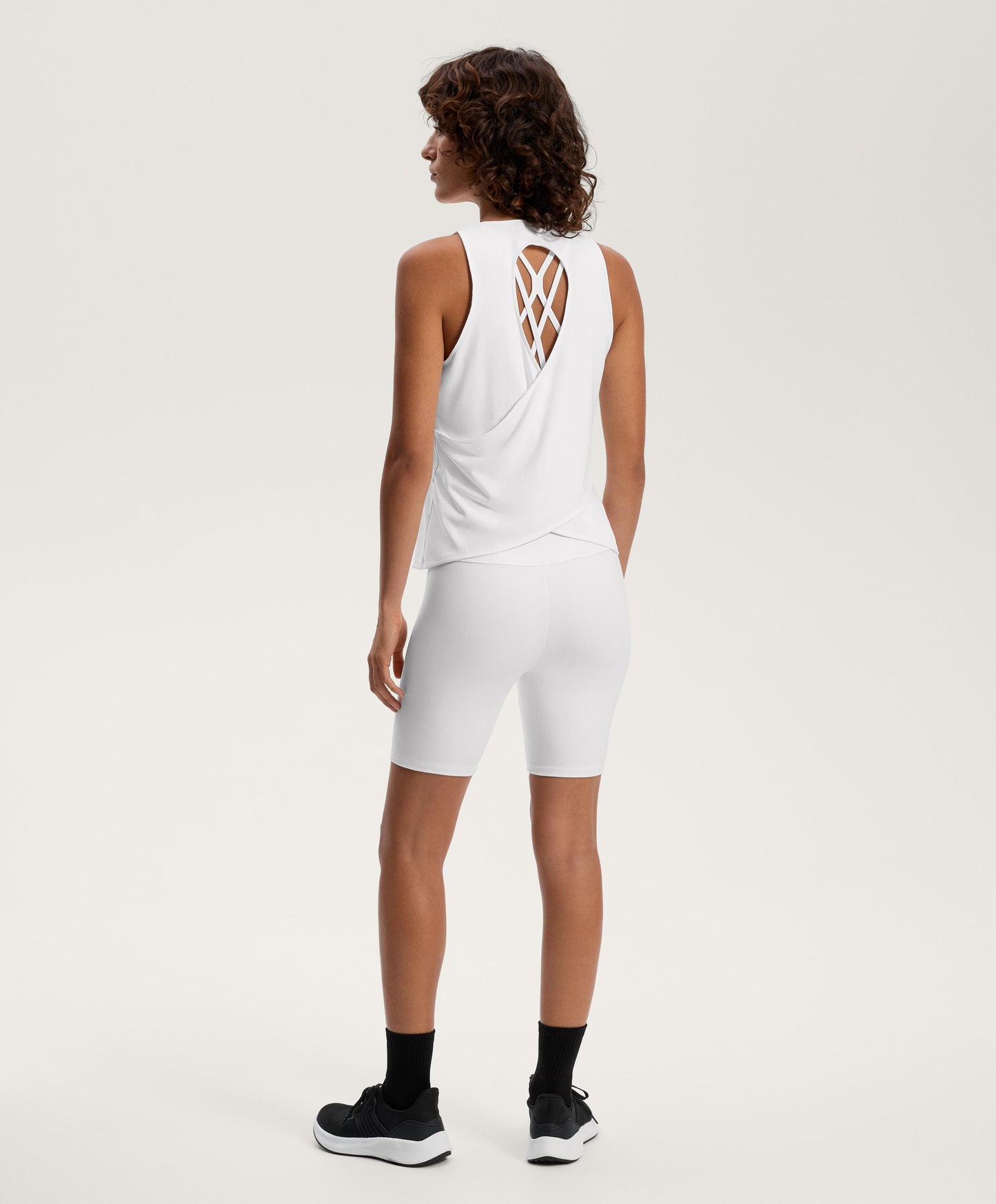 Cross-back comfortlux T-shirt