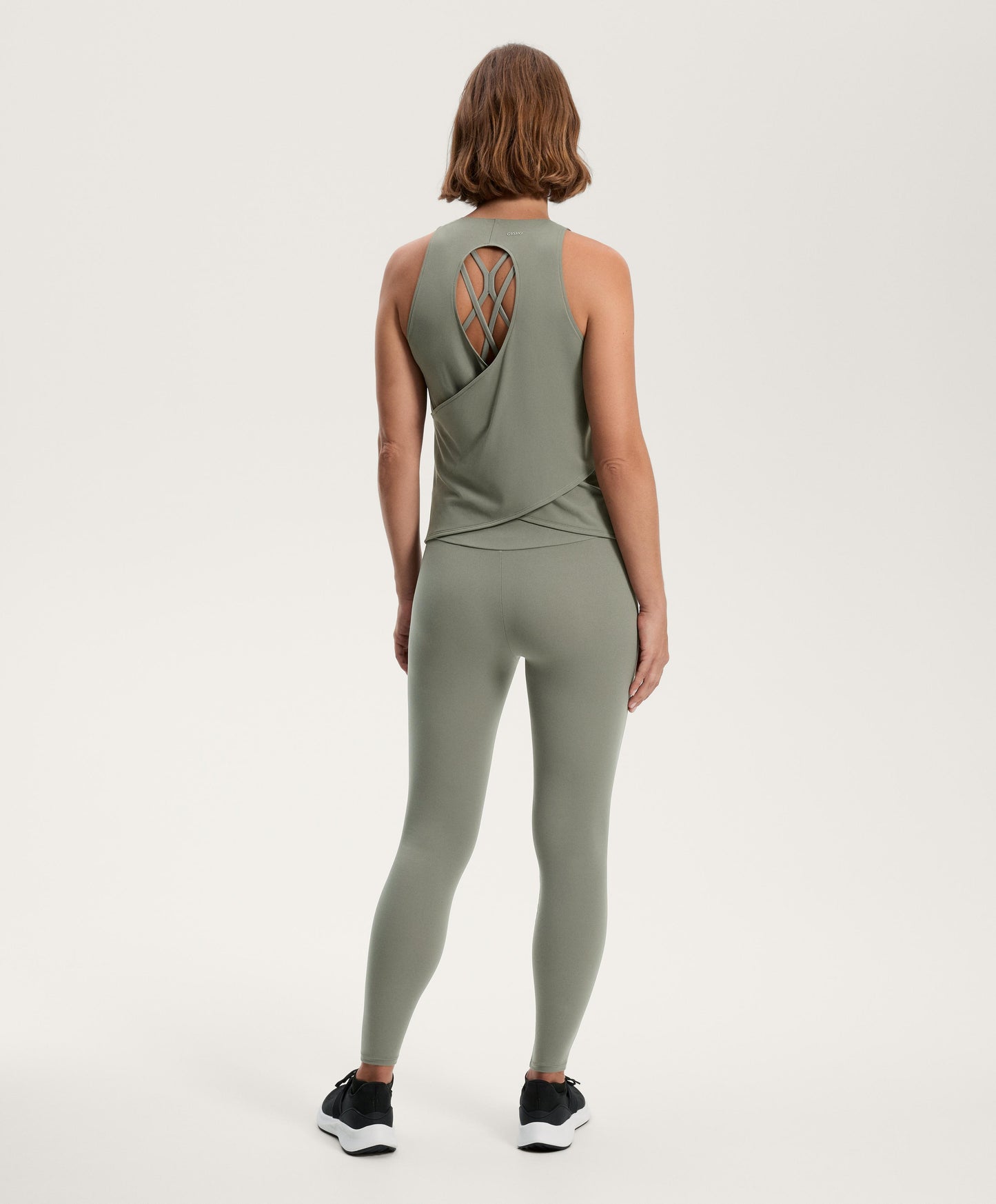 Cross-back comfortlux T-shirt