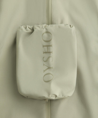 Super extra lightweight 10k packable waterproof jacket