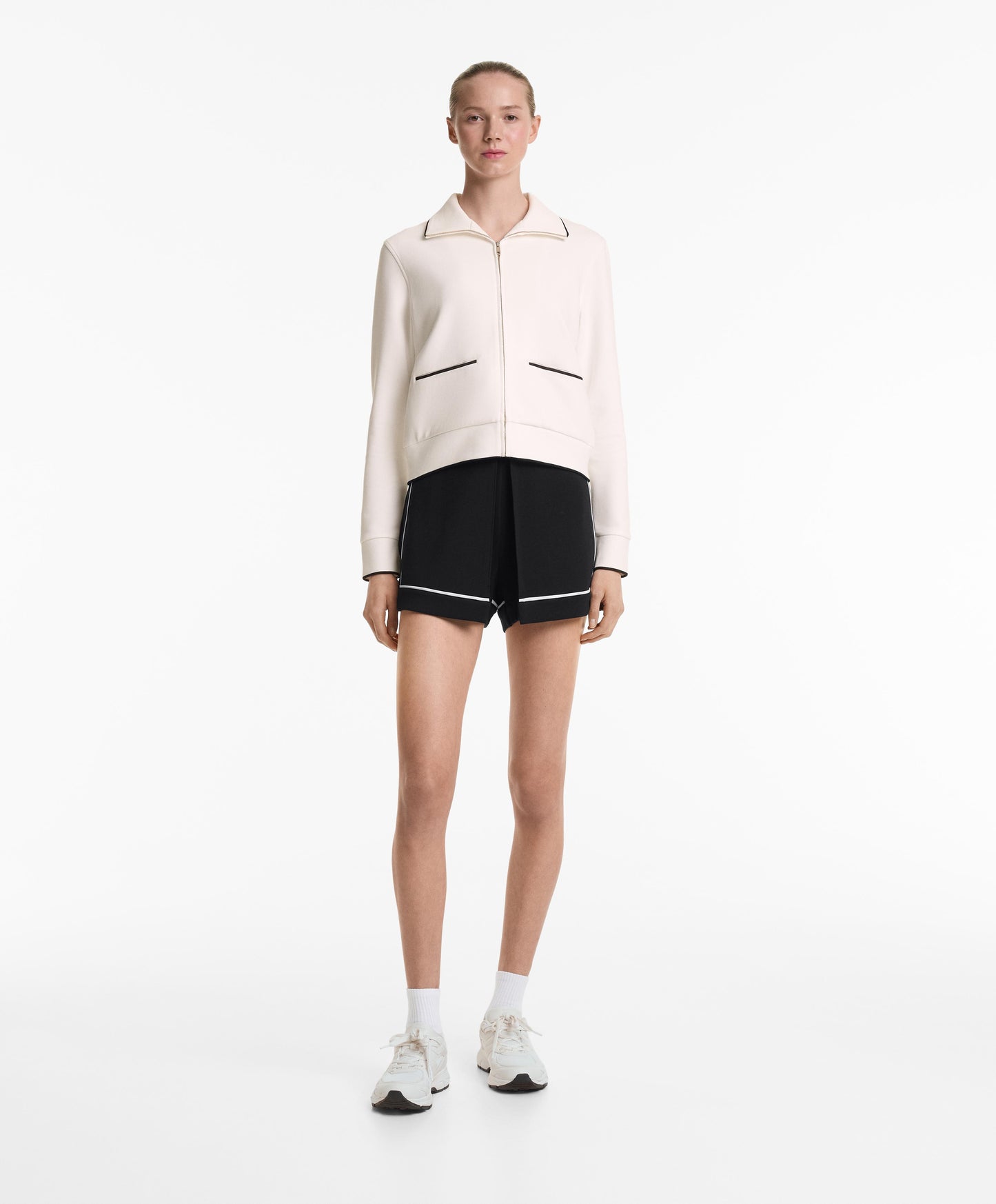 Cotton-blend jacket with contrast details