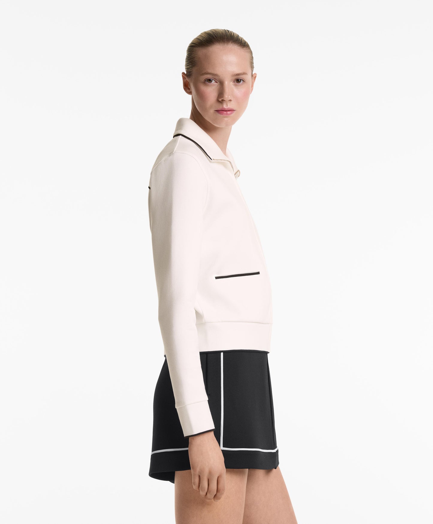 Cotton-blend jacket with contrast details