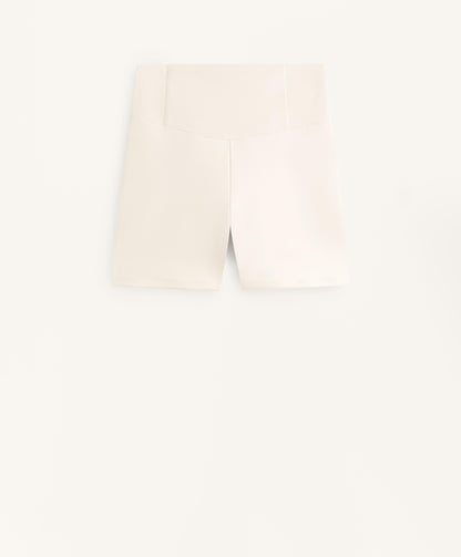 Compressive high rise 10cm hot pants