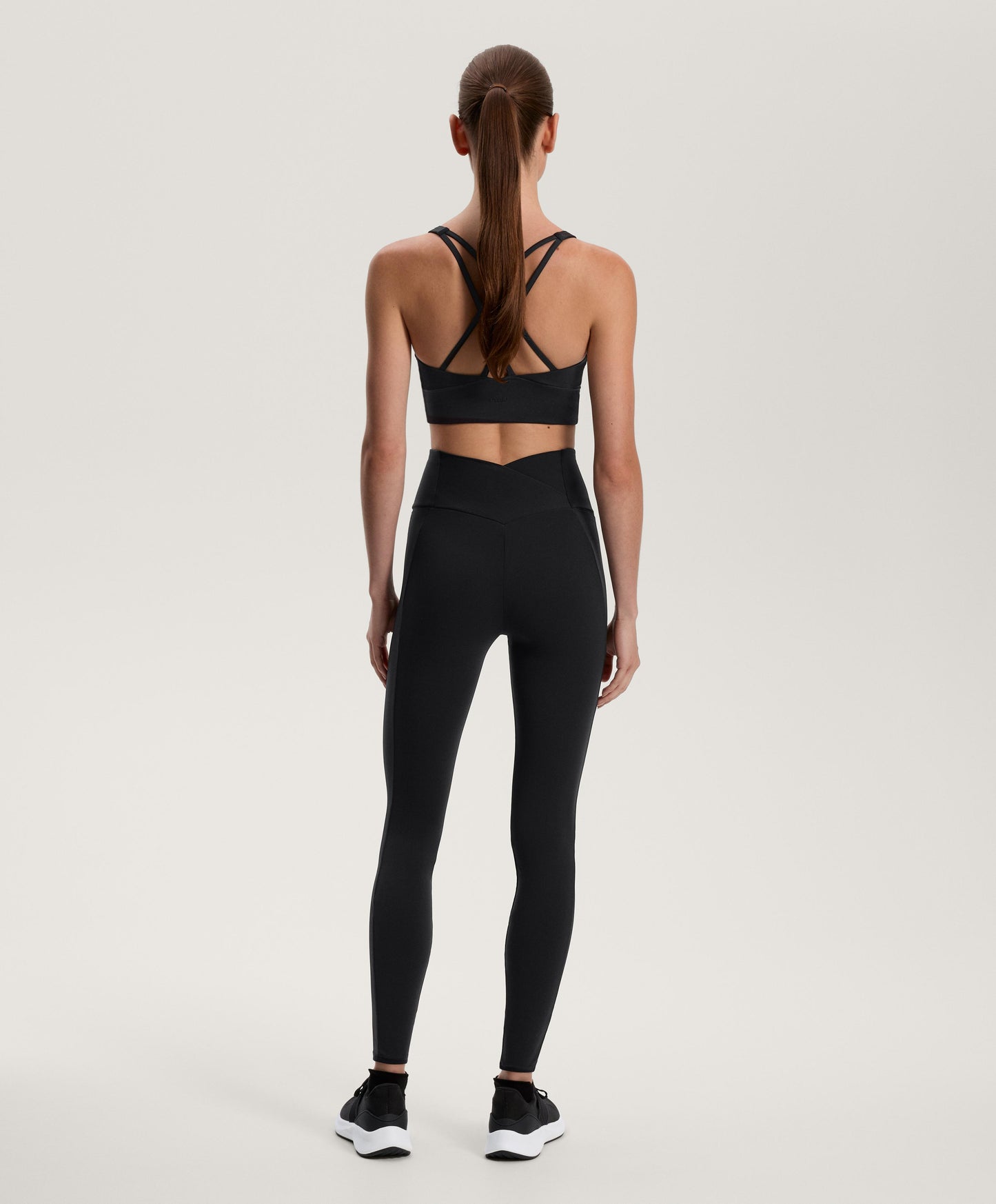 Comfortlux super-high-rise ankle-length leggings with pockets