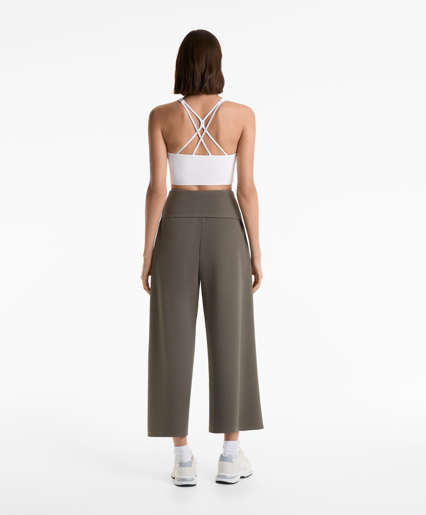 Wide-leg rib trousers with turn-up waist 29% modal