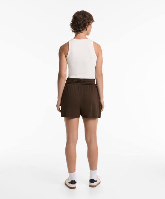 Extra wide leg flowy V-waist shorts with modal