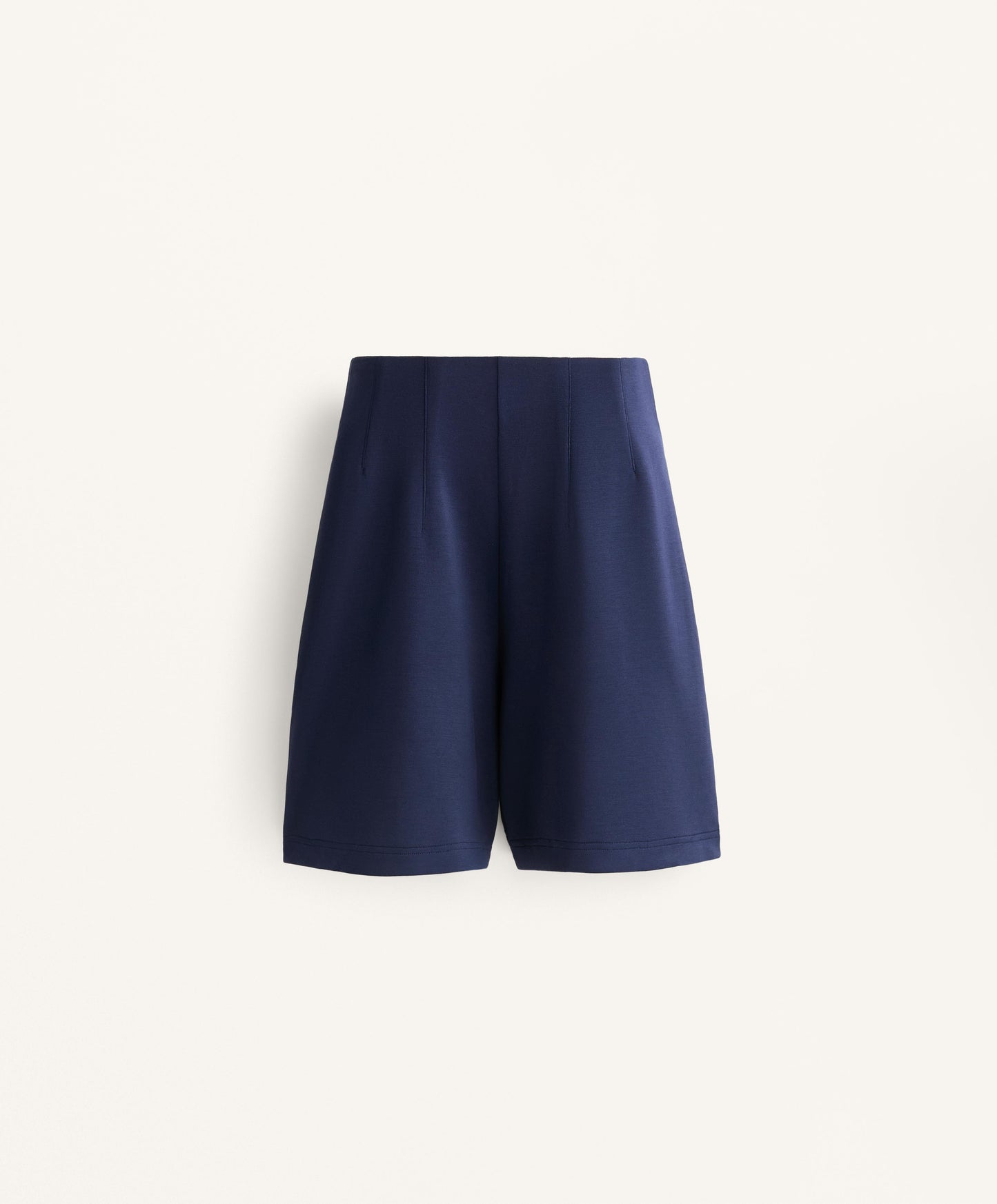 Super high-waisted Bermuda shorts with soft-feel modal