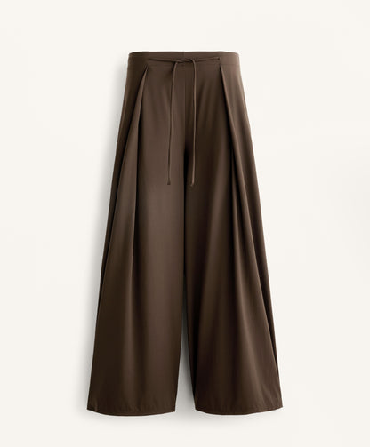 Light Touch wide-leg pleated trousers