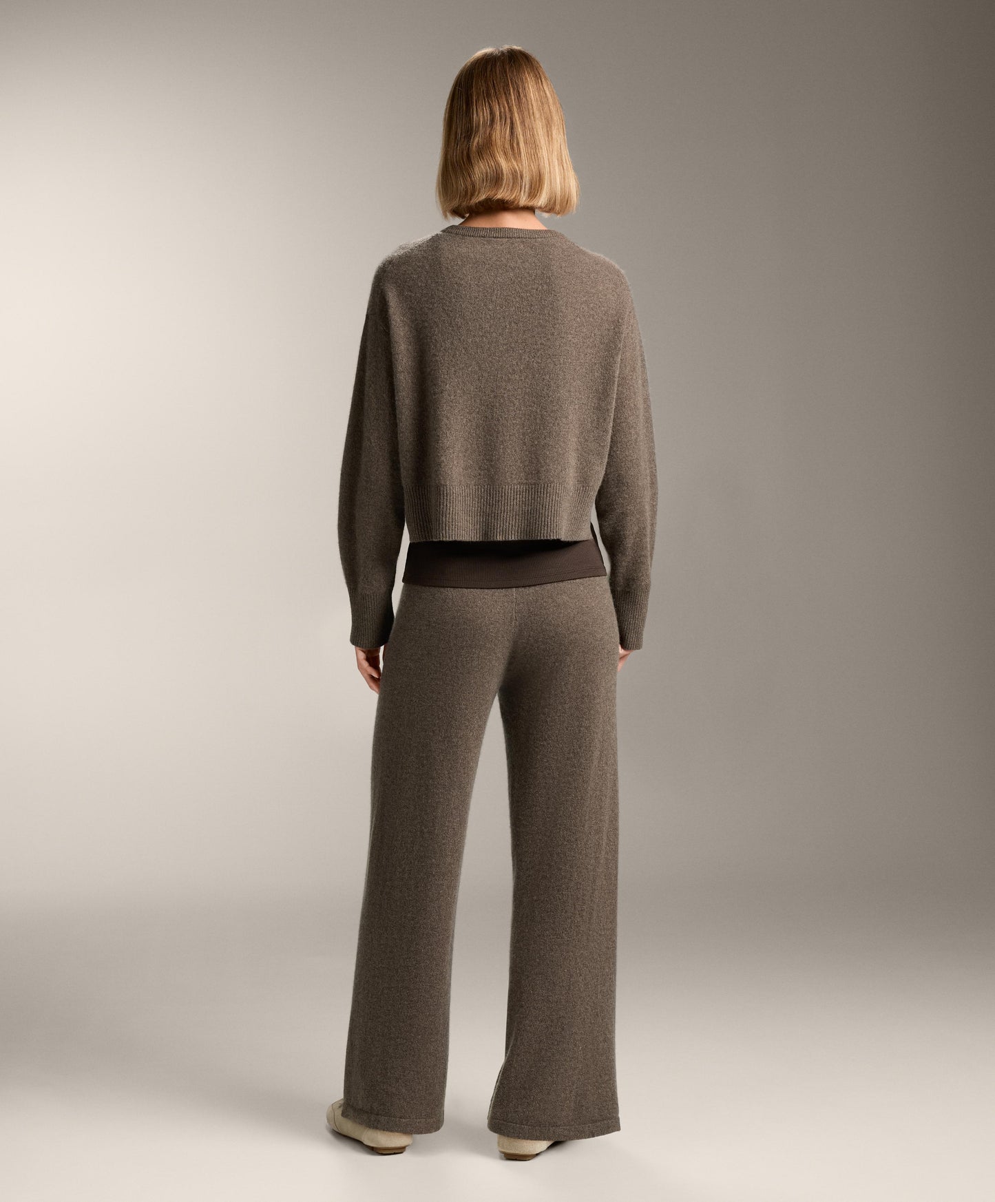 Straight leg 100% cashmere trousers