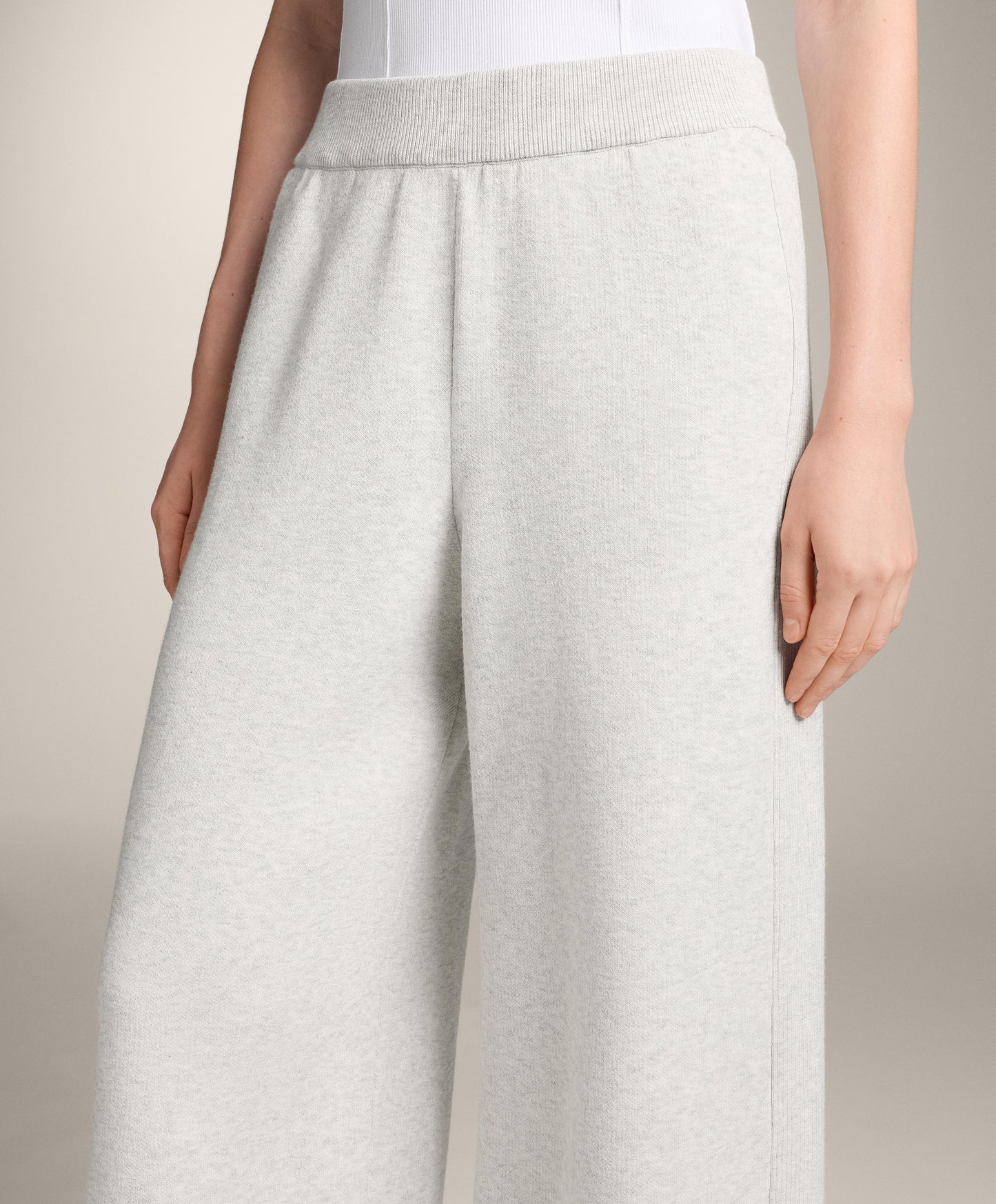 Straight-leg knit trousers with side rib