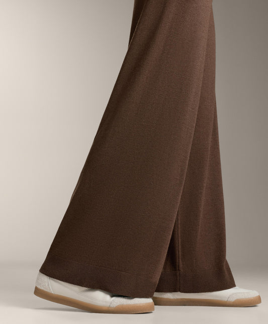 10% cashmere straight knit trousers
