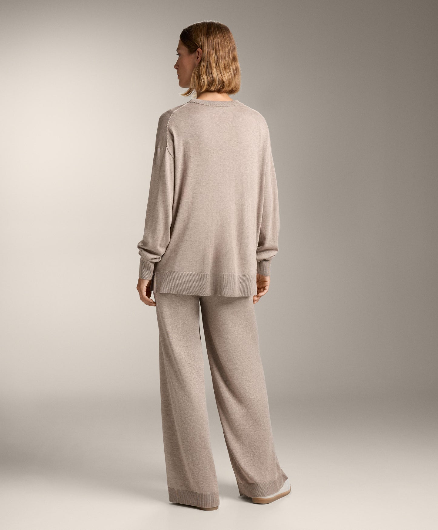 10% cashmere straight knit trousers
