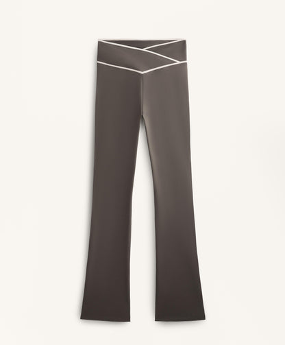 Perfect-adapt cross V-waist flare trousers