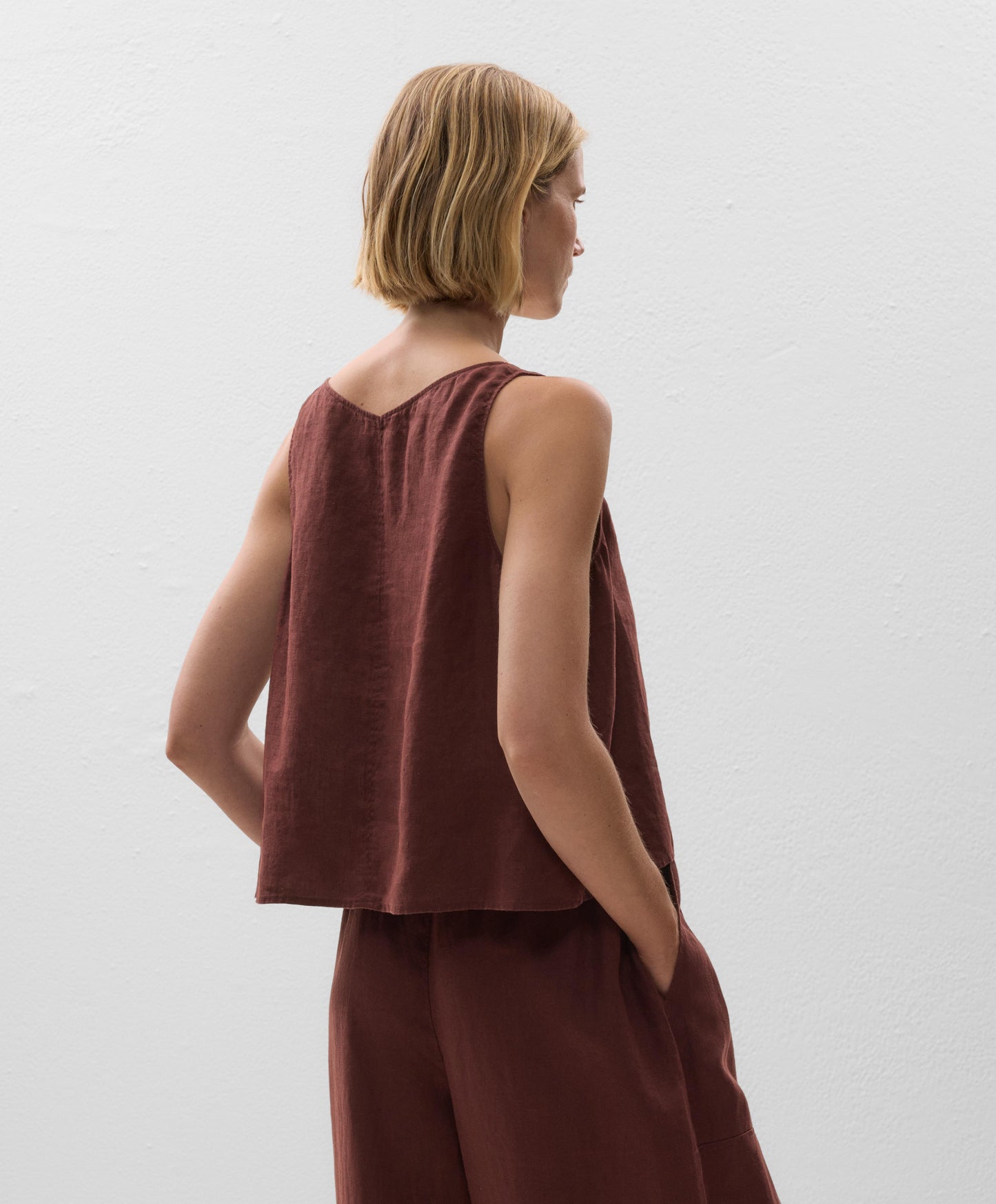 V-neck 100% linen top