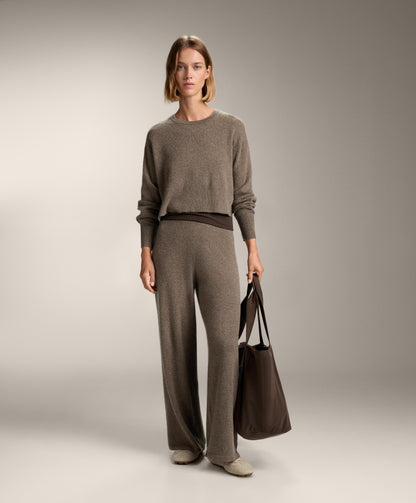 100% cashmere knit round-neck jumper