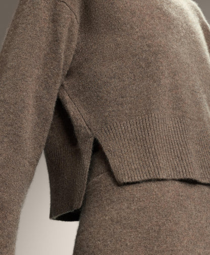 100% cashmere knit round-neck jumper