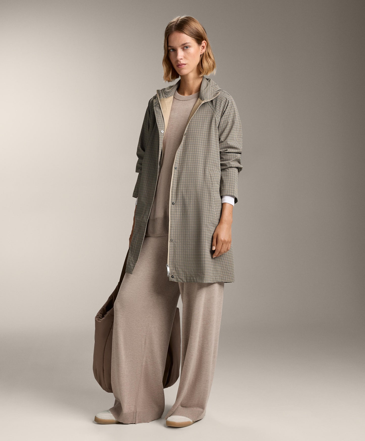 Round neck knit jumper 10% cashmere