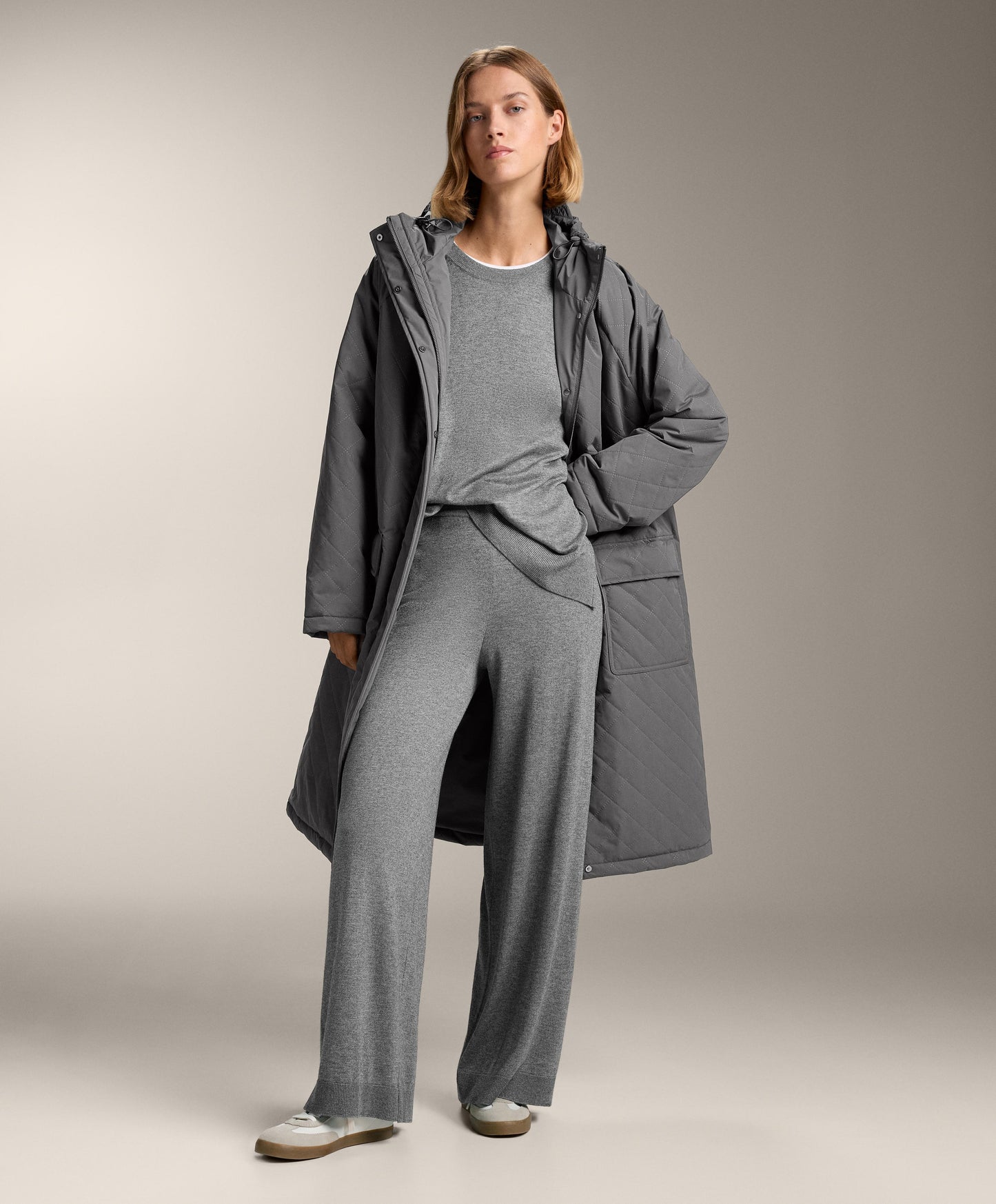 Round neck knit jumper 10% cashmere