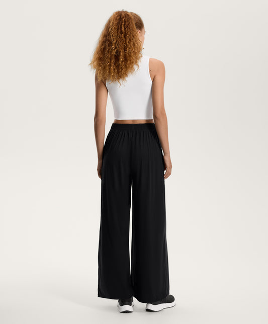 Crossover hem tank top