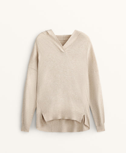 Fine knit hooded jumper