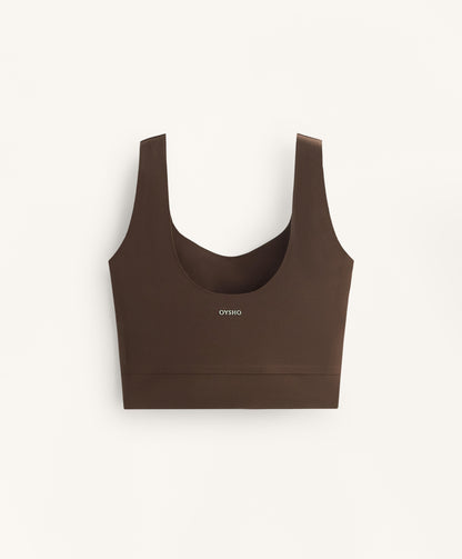Perfect-adapt medium support sports bra with cups