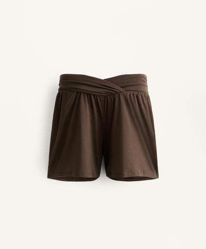 Extra wide leg flowy V-waist shorts with modal